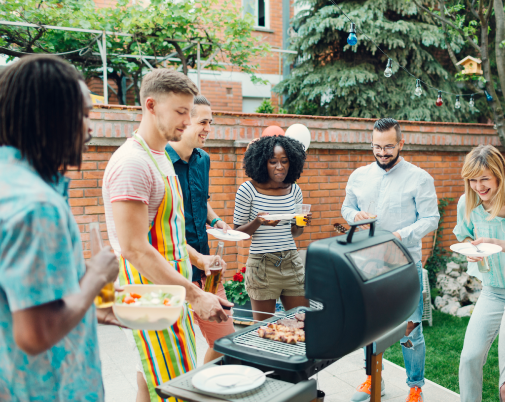 BBQ outdoors with food made with organic spices. Looking for the most delicious and high quality seasoning? Find delicious recipes and organic seasonings here. Journey Spice Co. organic spice herb seasoning available in sustainable ecofriendly paper based miniature milk cartons.